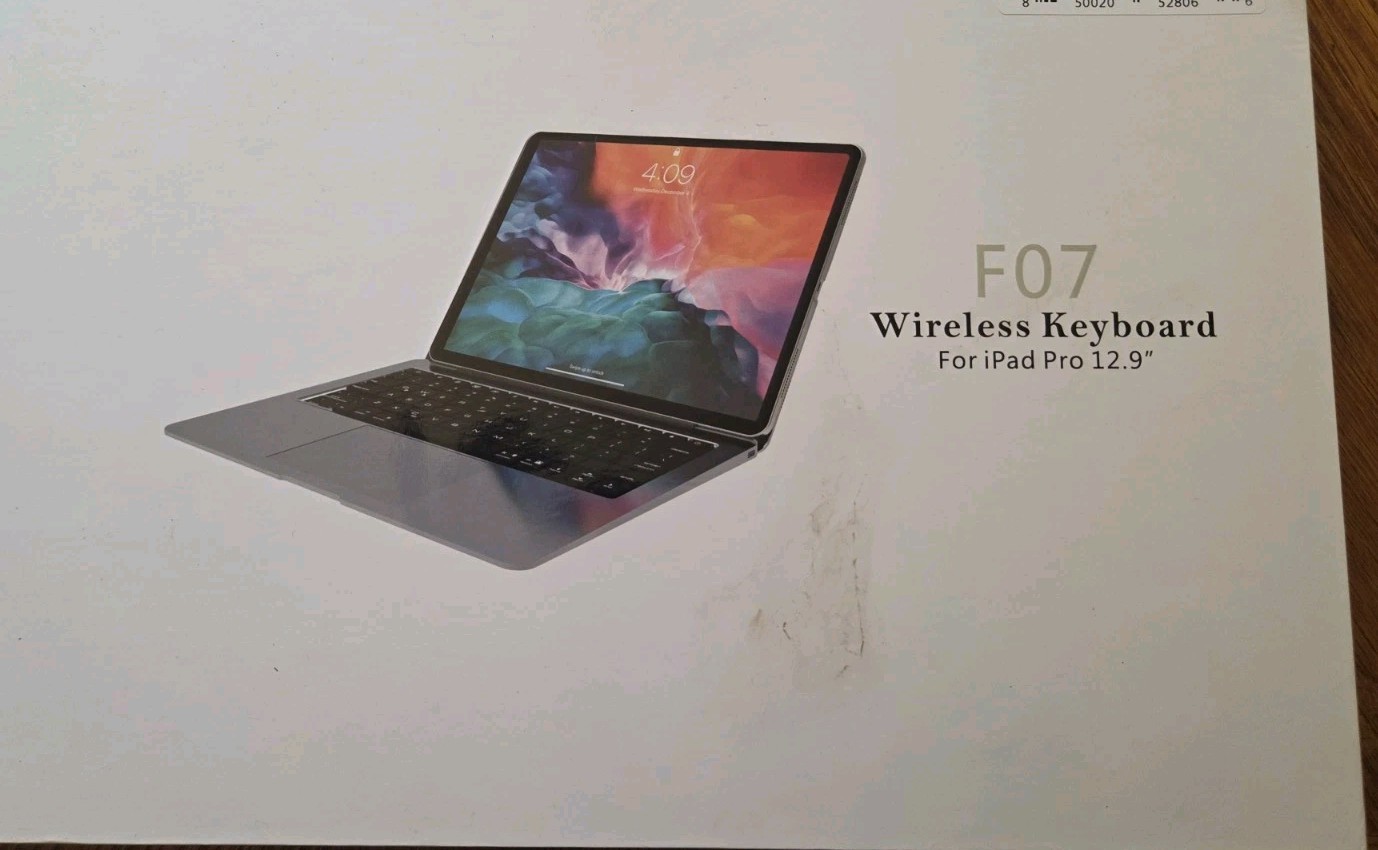 F07 Wireless Silver Keyboard Dock for iPad Pro 12.9"