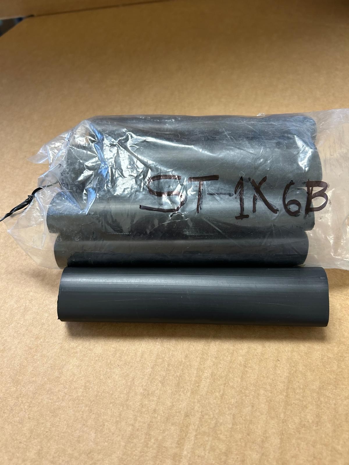 ST-1X6B 1'' X 6'' BLACK SHRINKING TUBE ST-1X6B