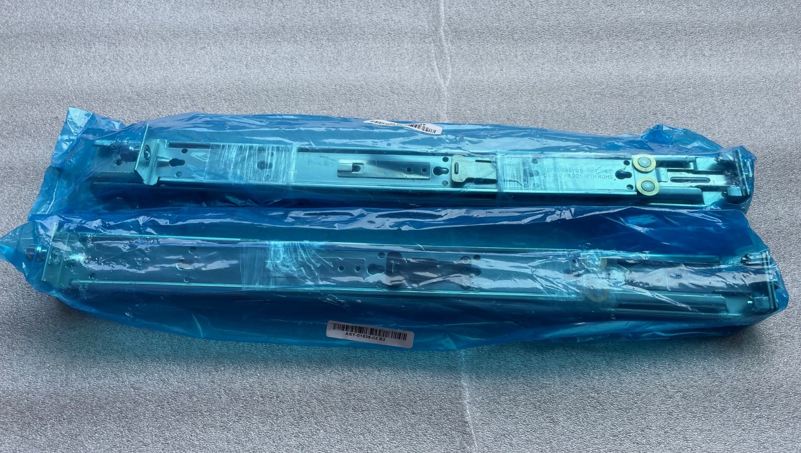 NEW Arista ASY-01536-02 Rack Mount & Rail Kit for Arista 1RU