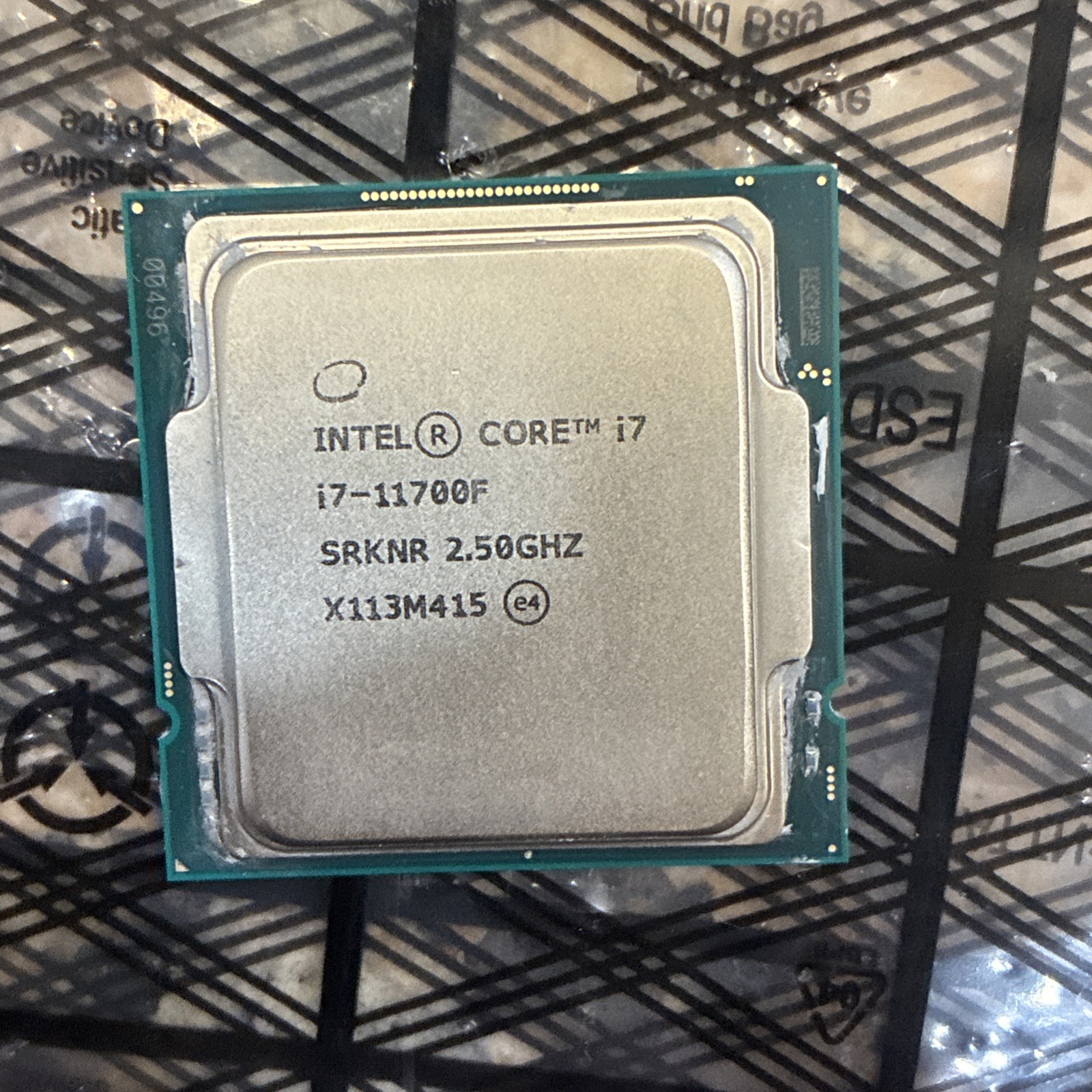 Intel Core i7-11700F SRKNR 2.5GHz 8-Core 16MB CPU Processor Socket LGA1200