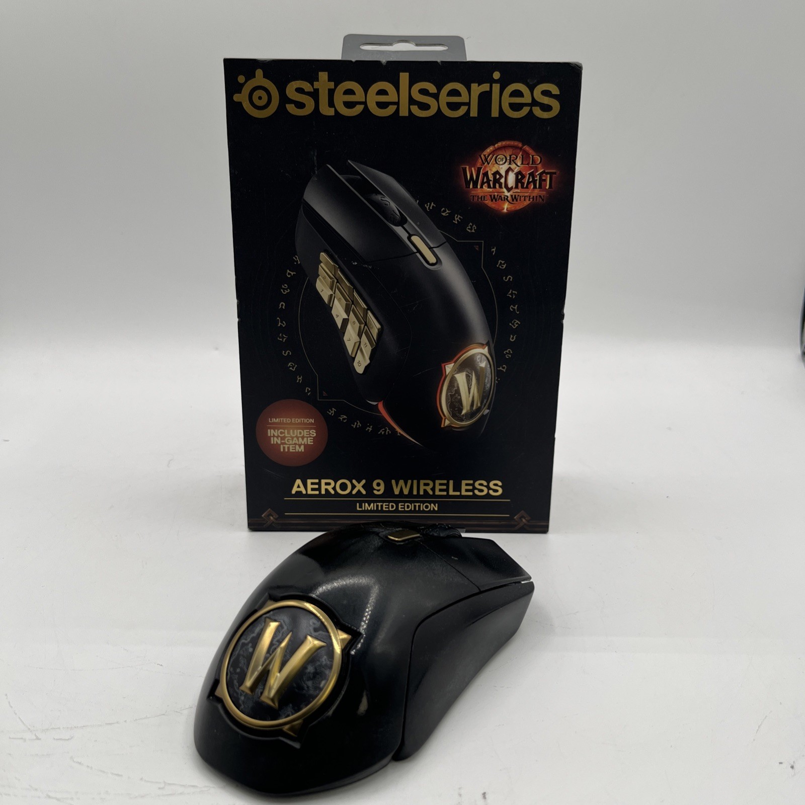 SteelSeries Aerox 9 Wireless WoW Limited Edition MMO Mouse (READ)