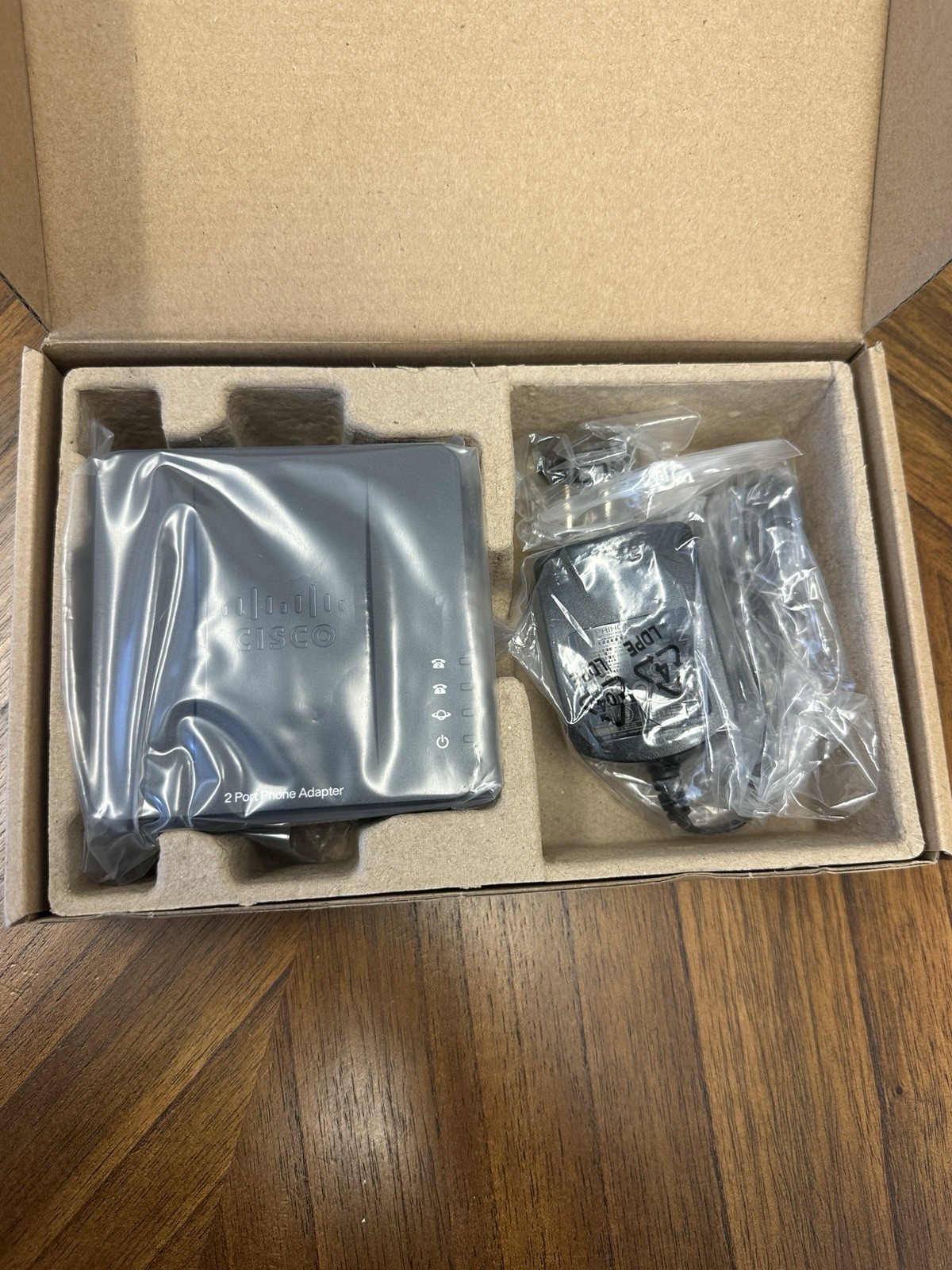NEW - Cisco SPA112 2-Port ATA VoIP Phone Adapter