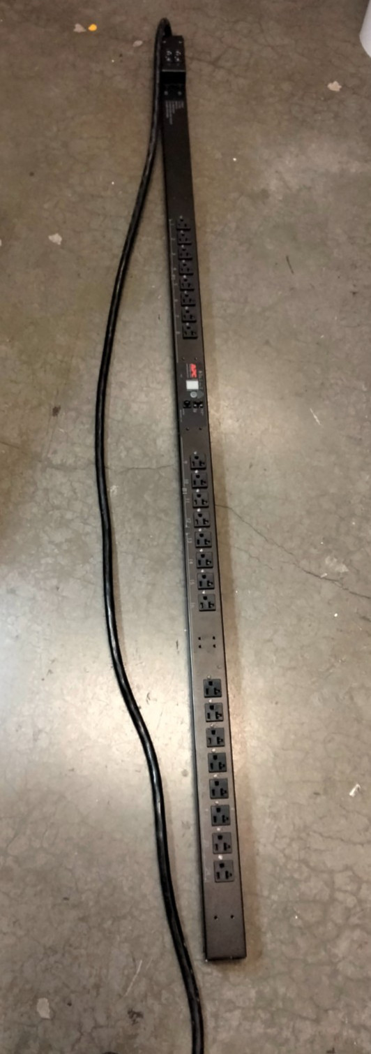 APC AP7932 Switched Metered Rack PDU Zero U 30A / 120V Surge Protector