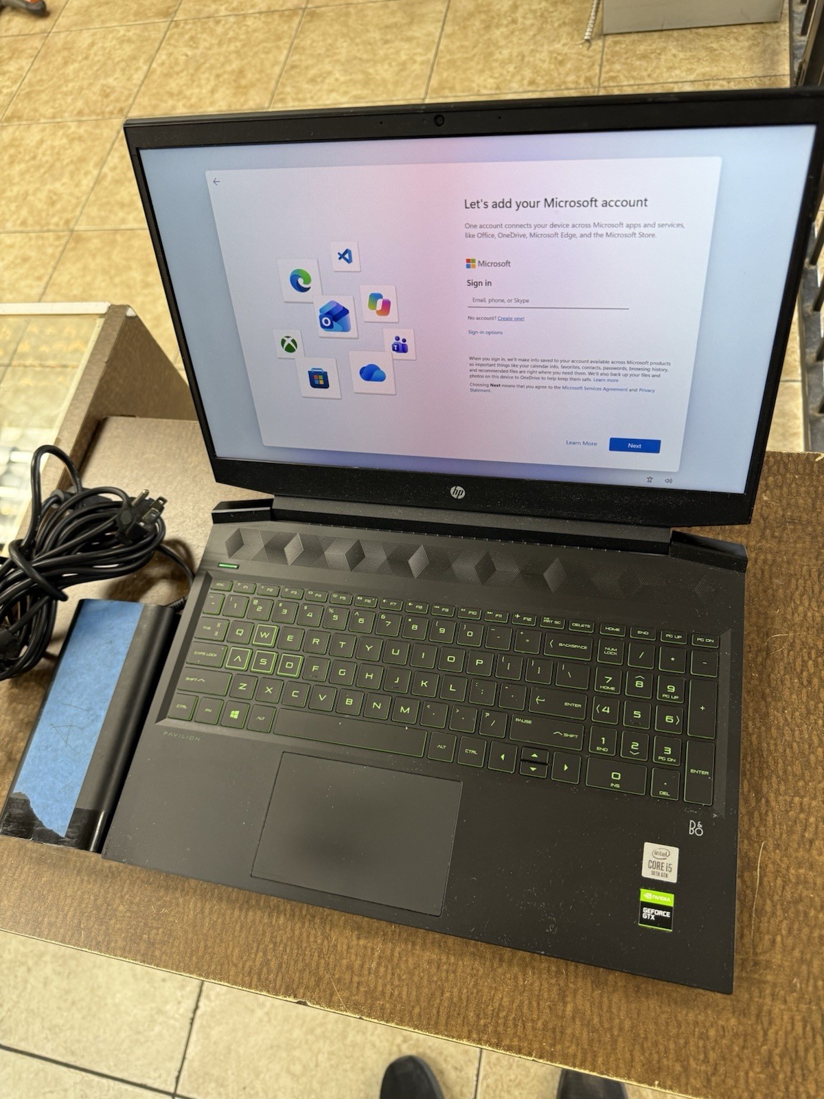HP Pavilion 16-a0032dx- 16.1" FHD 144Hz - i5-10300H - GTX 1660 Ti - *Read*