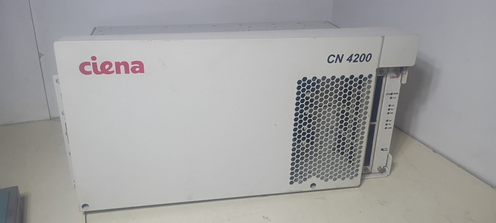 Working Ciena CN4200 Chassis w/ 2 Optic Boards 2 PS Modules, 2 Fan Modules 