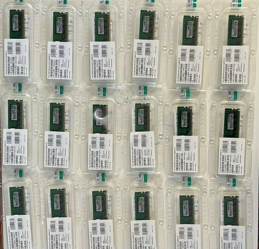 P64706-B21 P53626-0AE HPE 32GB 2Rx8 DDR5 PC5-5600 EC8 RDIMM Gen11 Server Memory