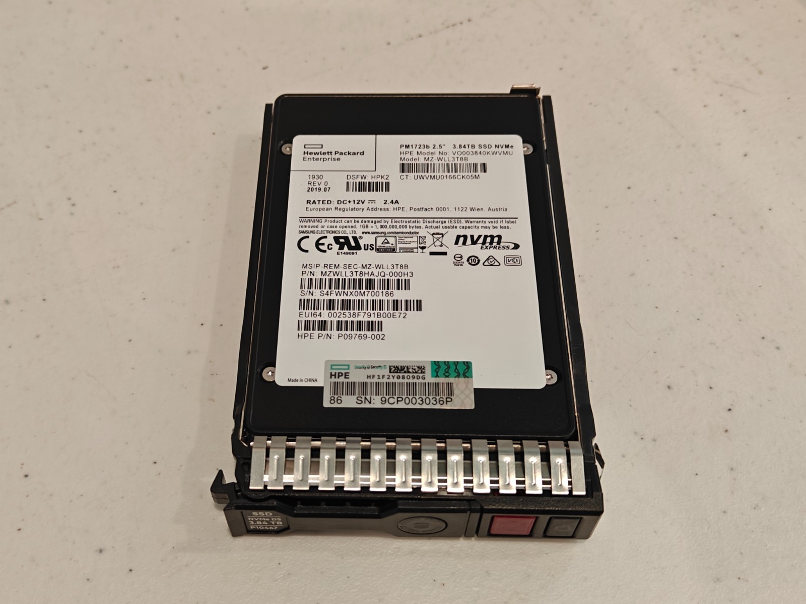 HPE Samsung 3.84TB U.2 NVMe PM1723b MZ-WLL3T8B 2.5” SSD P09769-002