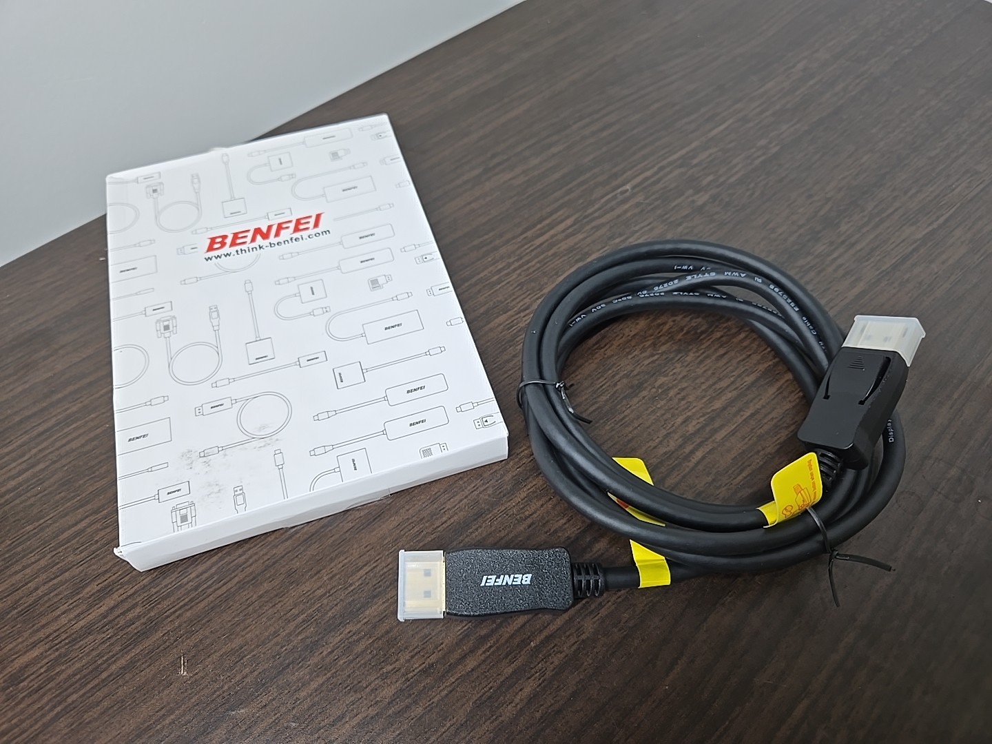 6ft Benfei DisplayPort to DisplayPort Cable Male to Male Gold Plated Connectors