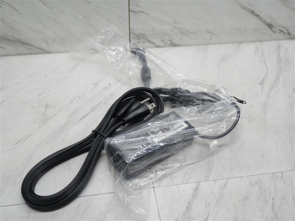 NEW Panasonic CF-AA6413A M3 65W 16V 4.06A Toughbook AC Adapter OEM