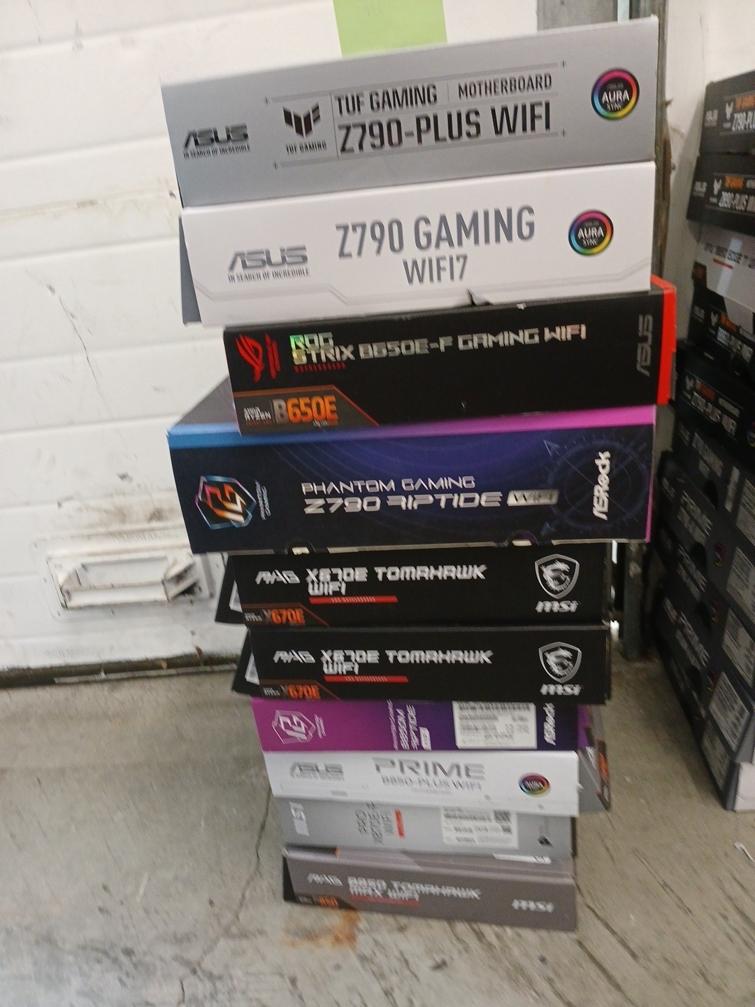 Motherboards - Lot of 10 - Parts 111