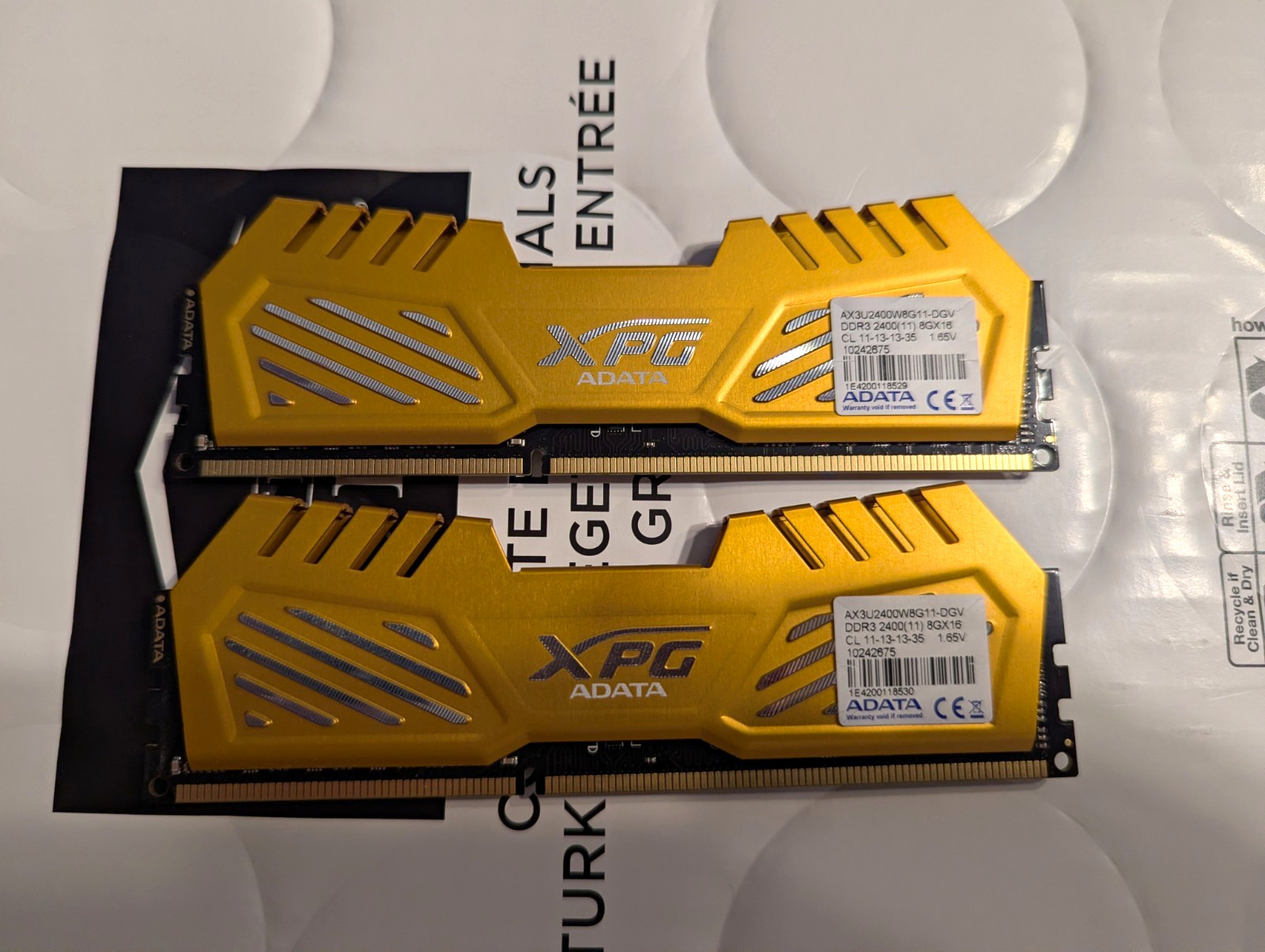 ADATA XPG 16GB (2x8GB) DDR3 2400 DIMM 240-Pin RAM AX3U2400W8G11-DGV