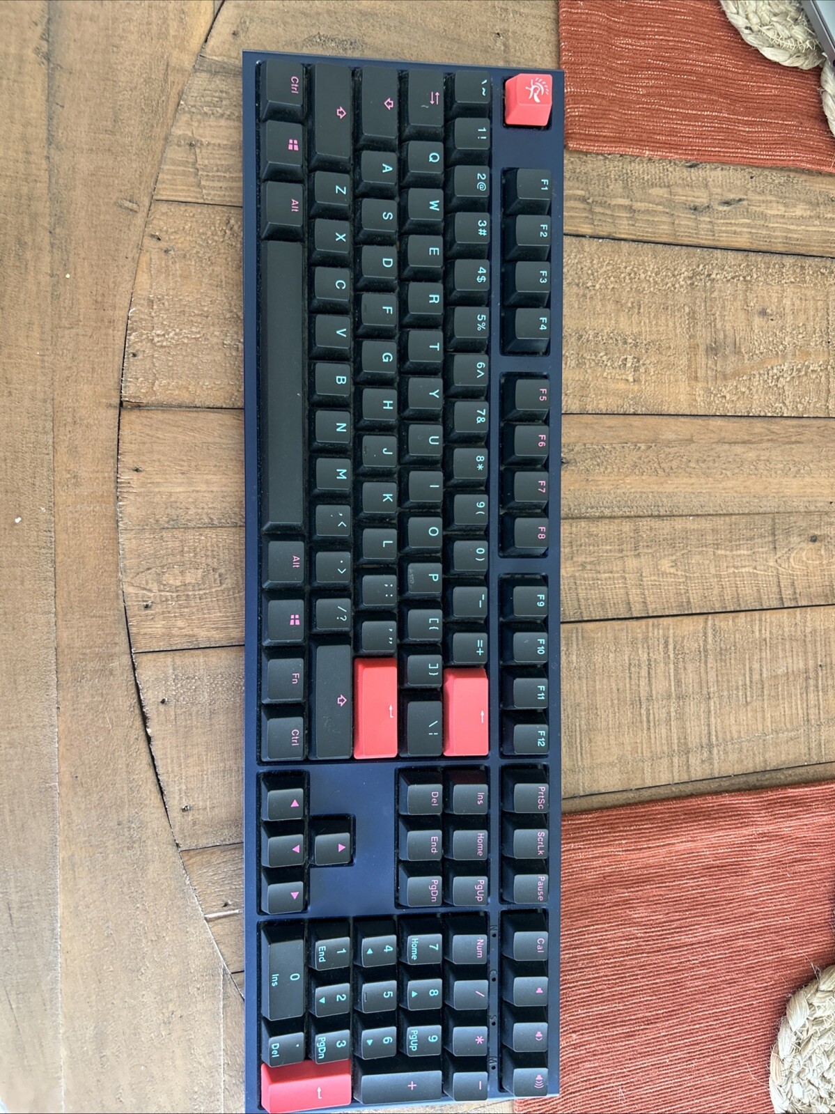 Ducky One 2 With Cherry Blue