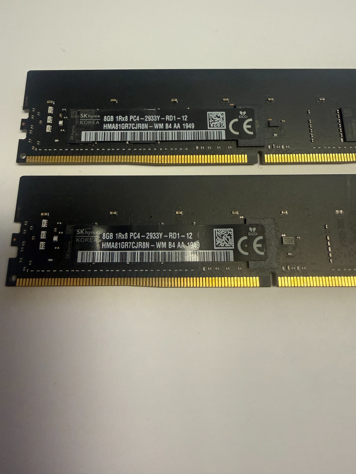 **16GB Kit** SK Hynix 8GB 1Rx8 PC4-2933Y-RD1-12 HMA81GR7CJR8N-WM ECC REG Server