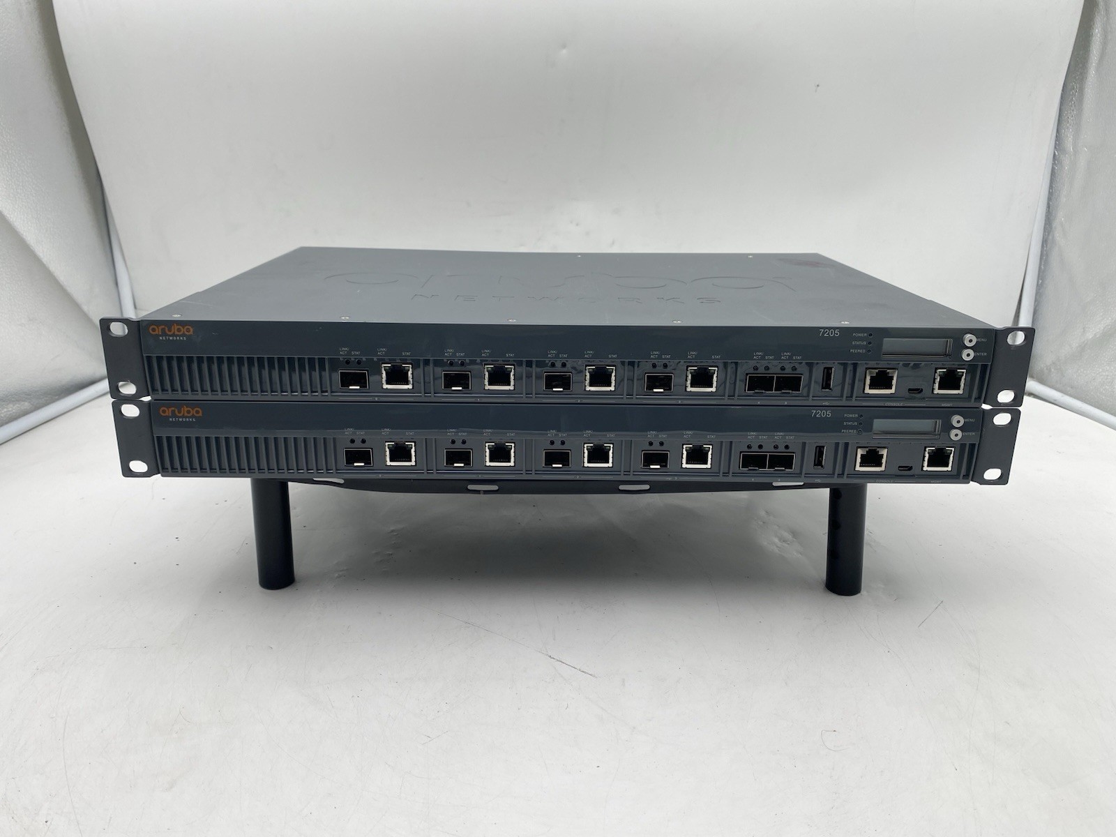 Lot of 2 Aruba Networks ARCN7205 HPE JW736A - Wireless LAN Controller