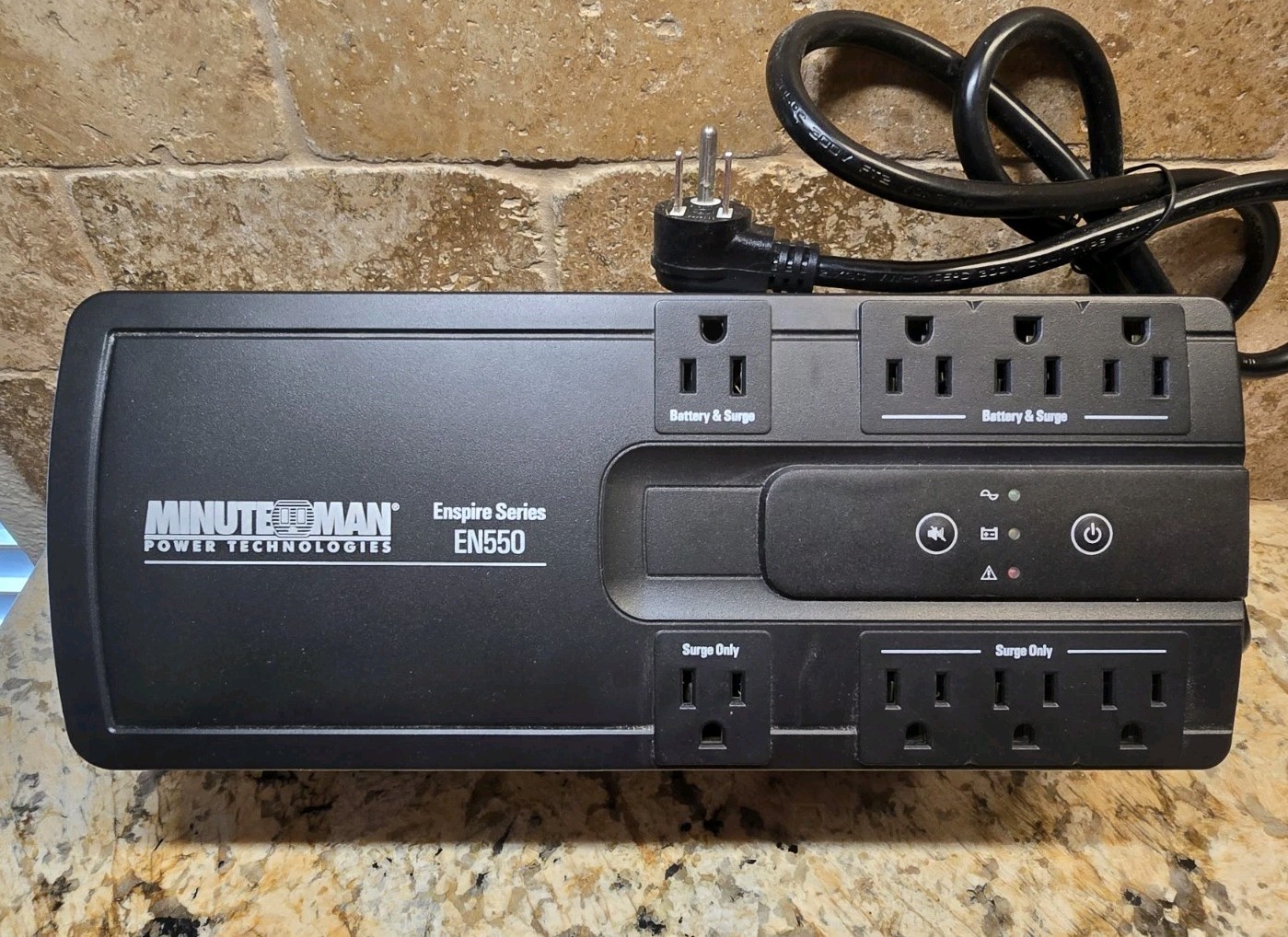 Minuteman Power Technologies Enspire Series UPS EN550 **parts only** no battery 