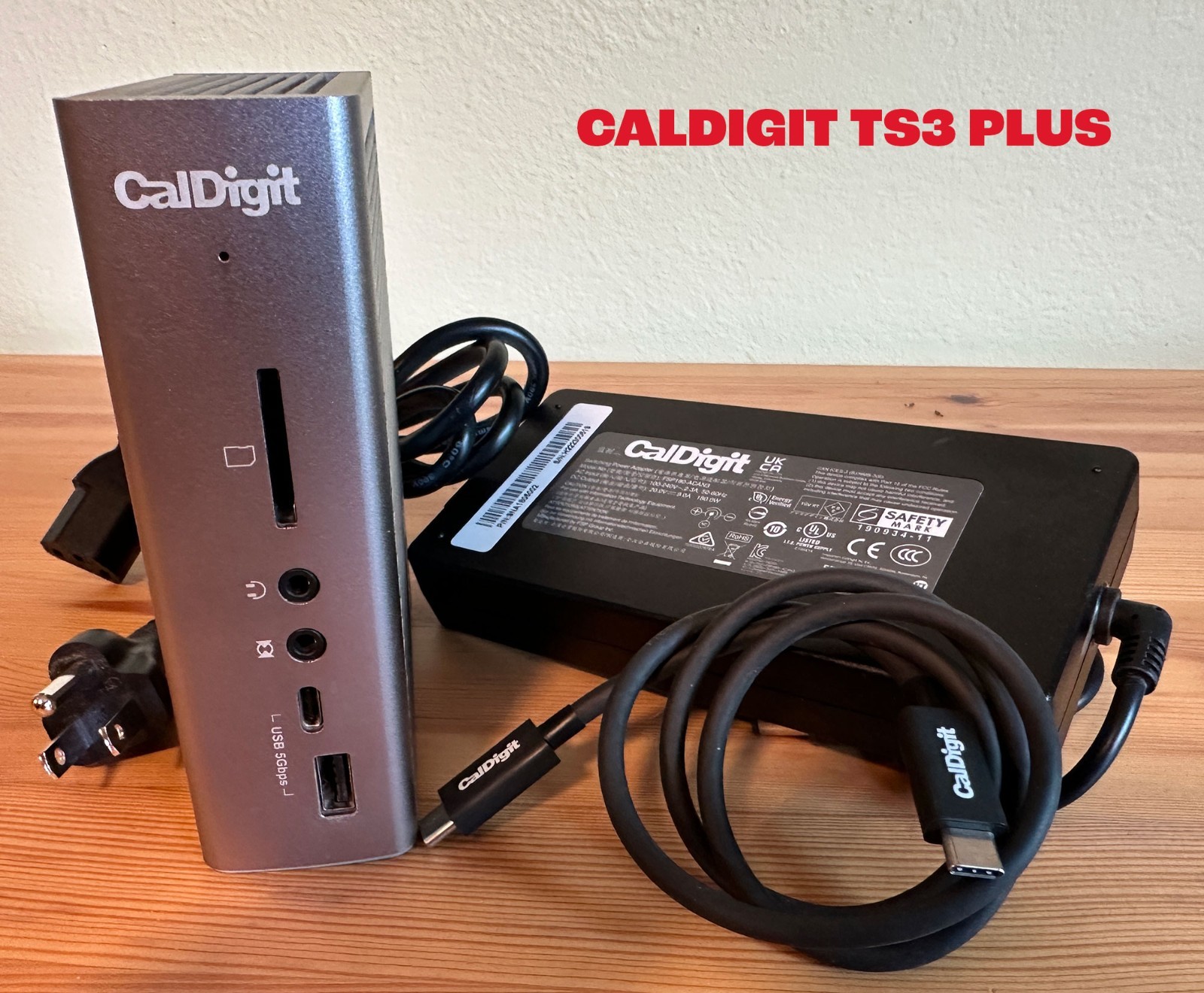 CalDigit TS3 Plus Thunderbolt 3 Docking Station w/ Power Adapter and TB3 Cable