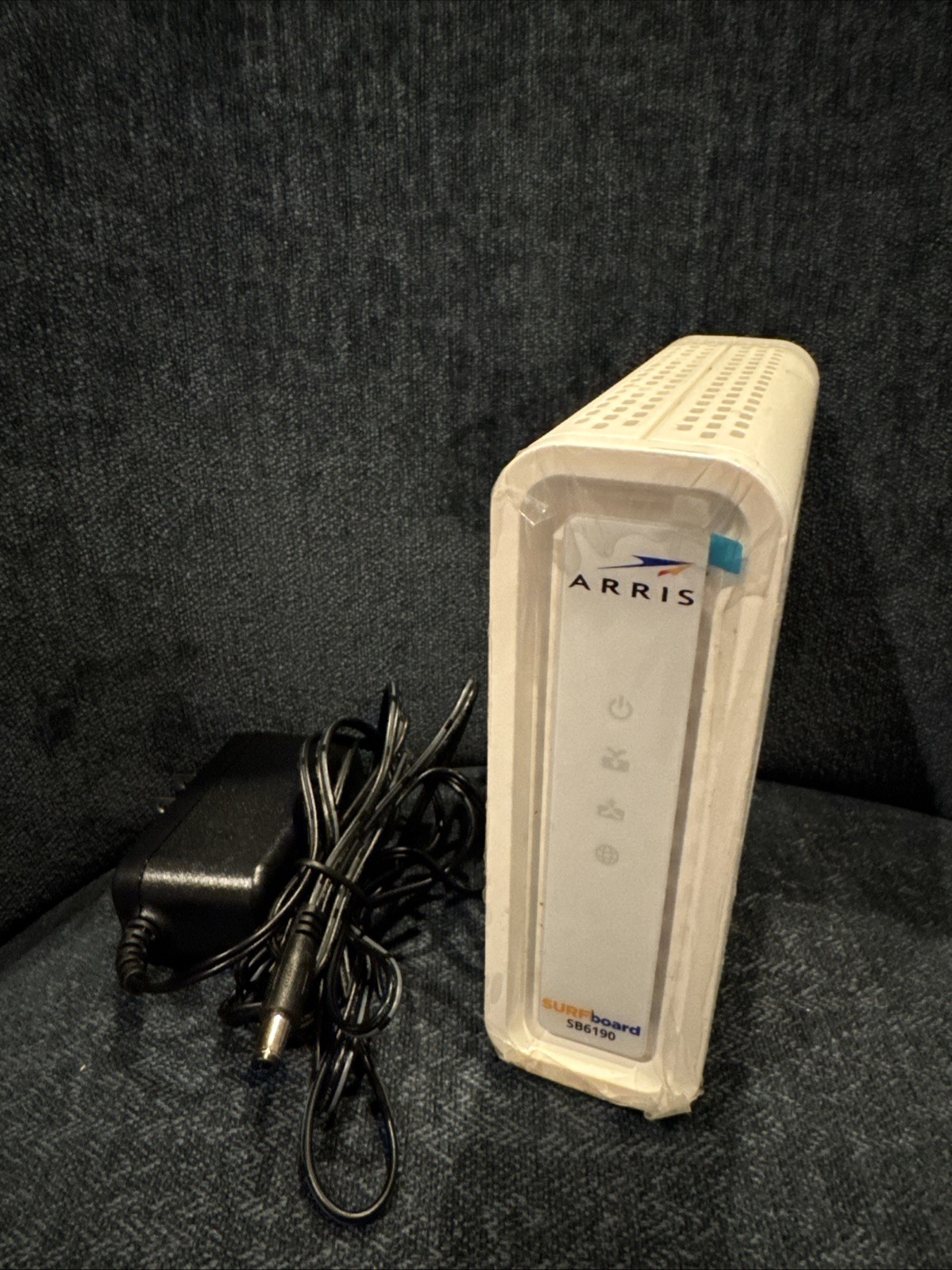 ARRIS SURFboard SB6190 DOCSIS 3.0 Gigabit Cable Modem w/ Power Supply 