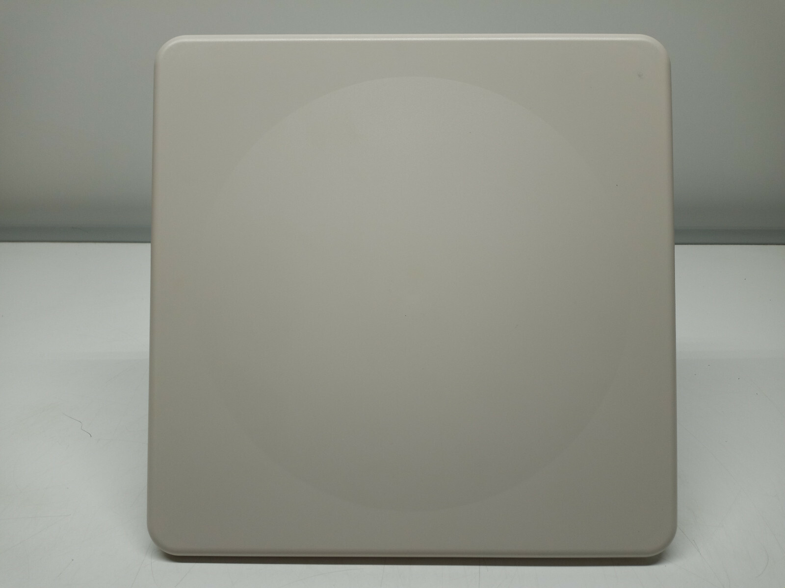 Proxim Tsunami MP.16 3500i Subscriber Station AM 3500-S00-AM1