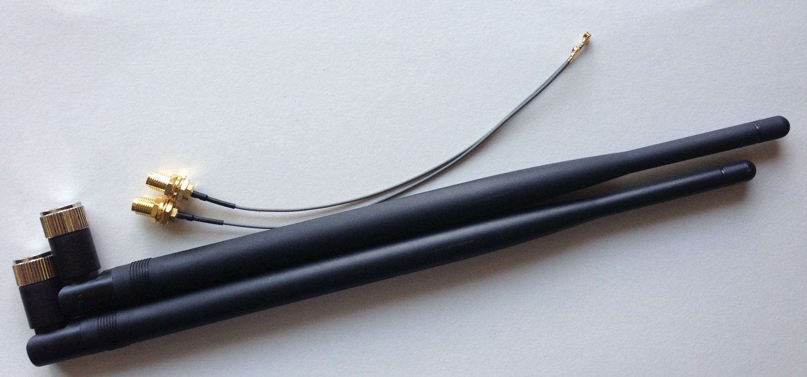 7dBi Antenna Mod Kit for Linksys EA2700 Dual Band