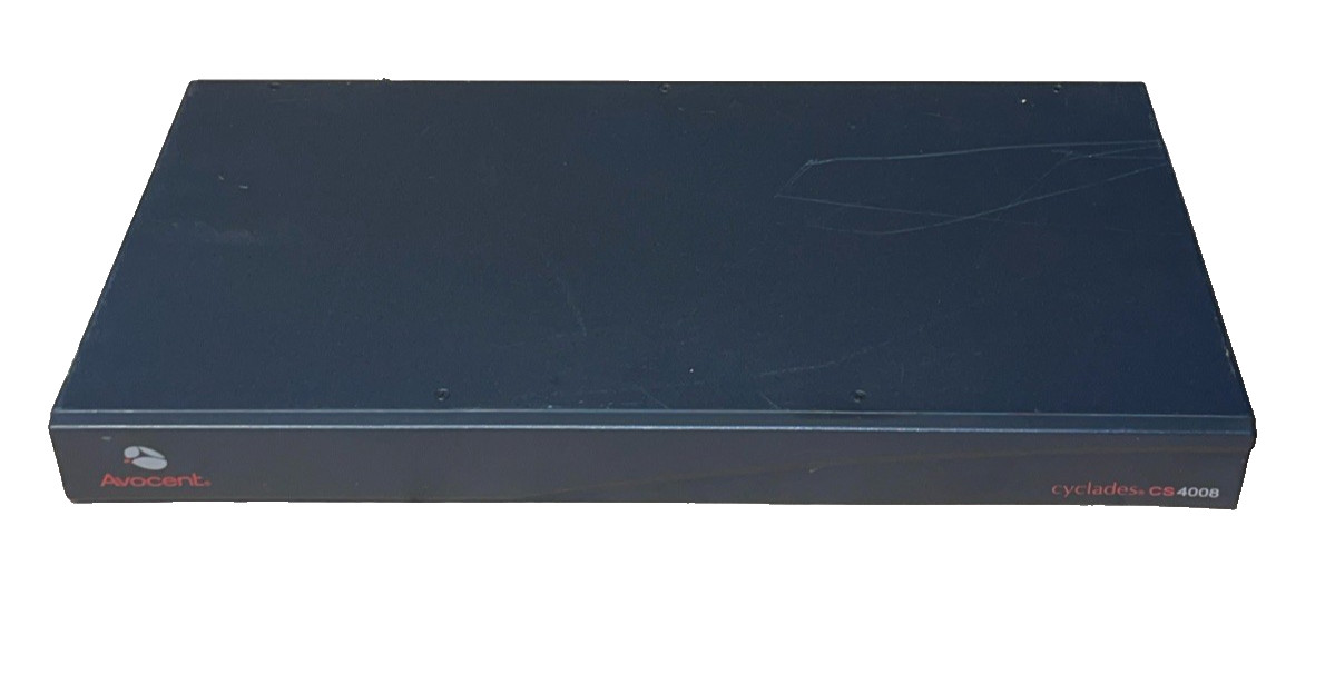 Avocent KVM CCS4008 8-Port Cyclades Console Server + Power Cord