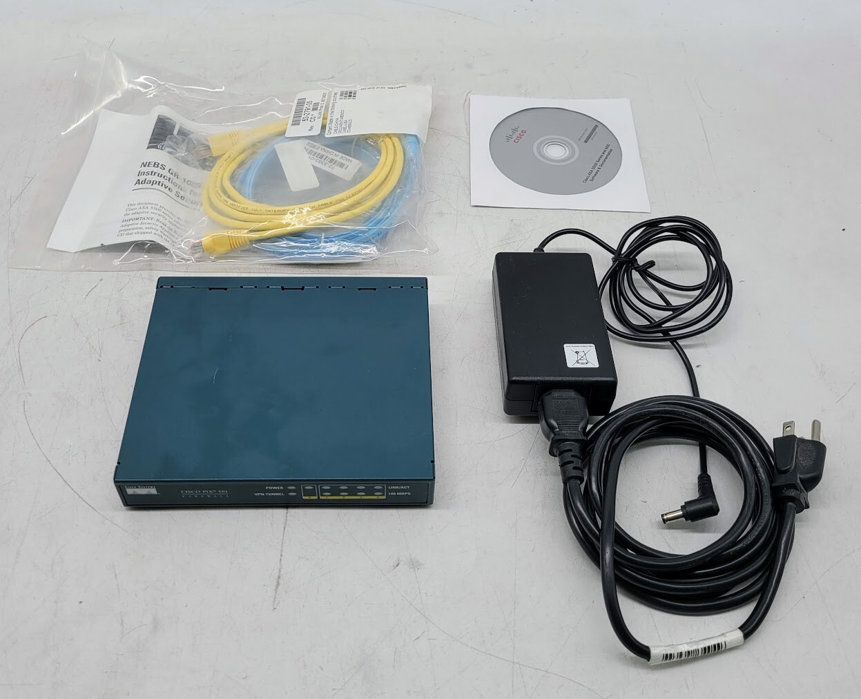 Cisco PIX-501 | 5-Port Firewall WITH POWER Adapter