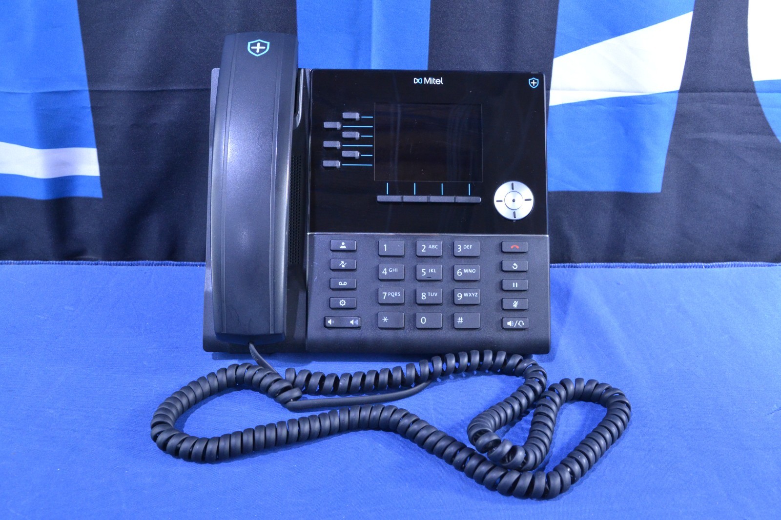 Lot of 6 Mitel MiVoice 6920 IP Phone (J031302)