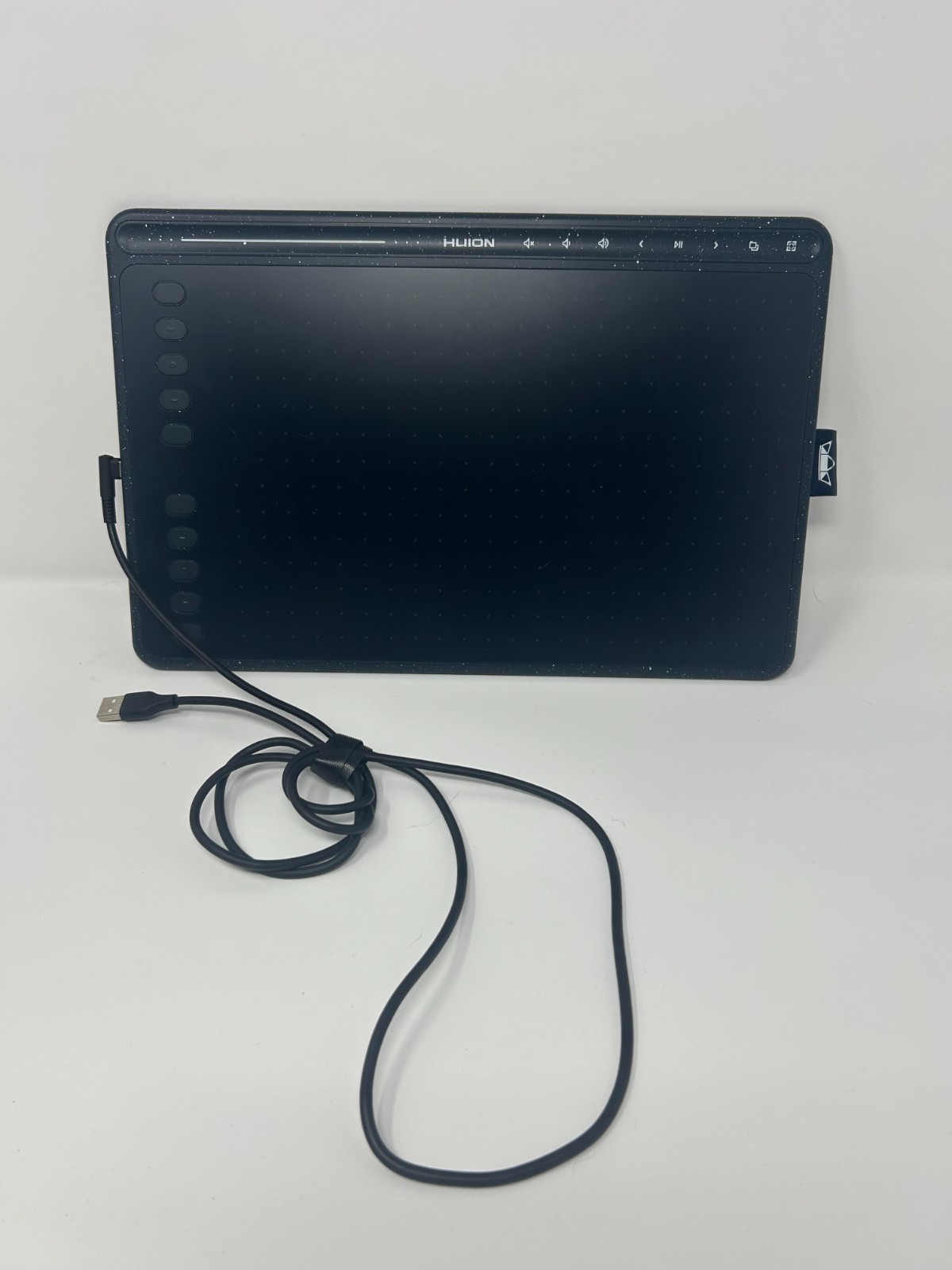 Huion HS611 10"x6.35" Graphics Tablet - Black NO PEN