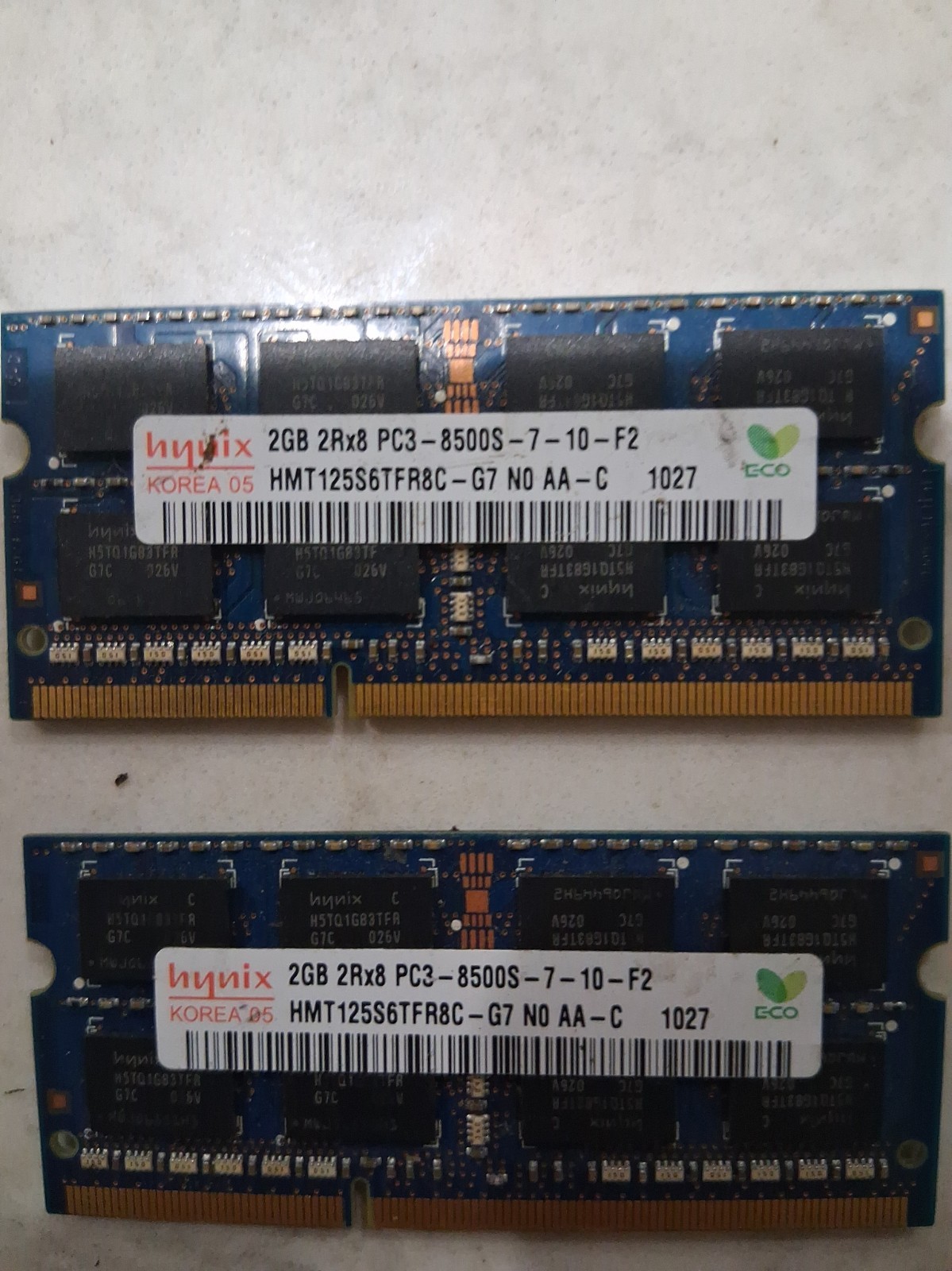 Tested Hynix 2 GB SO-DIMM 1066 MHz PC3-8500 DDR3 Memory (HMT125S6BFR8C-G7)