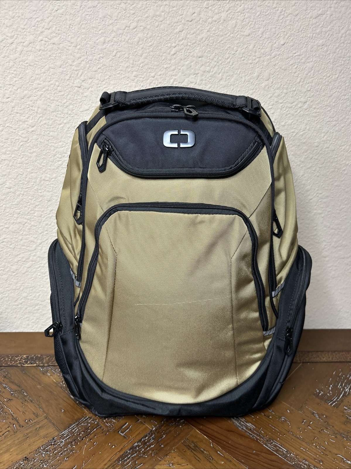Ogio Kinetic Laptop Backpack Command Khaki L New Without Tags