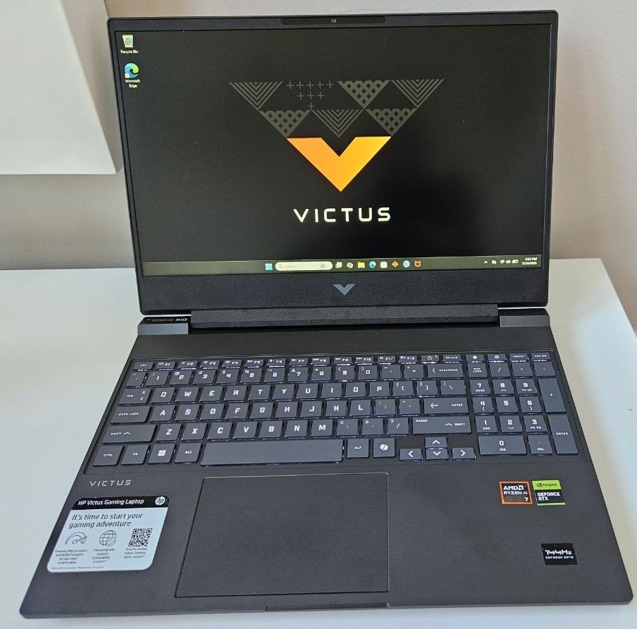 HP Victus 15-fb3001nr 15.6-inch Ryzen AI 7 350 RTX 5060 16Gb RAM 1Tb NVME 144Hz