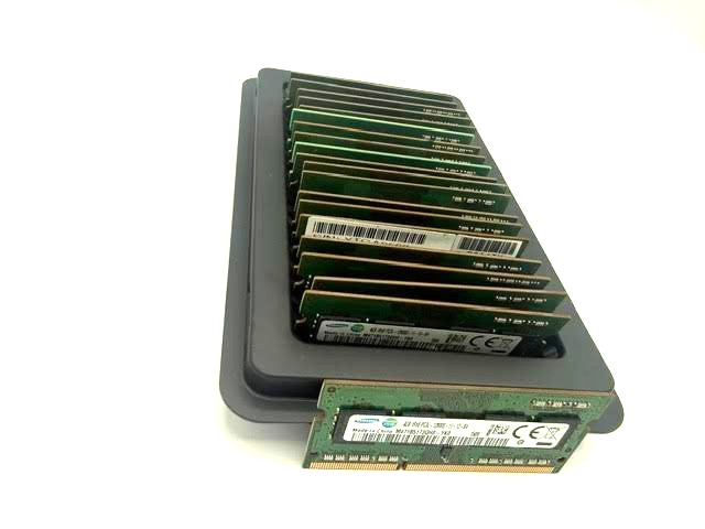 LOT OF 10 Samsung 4GB PC3L-12800S SO-DIMM  DDR3L Laptop Memory.