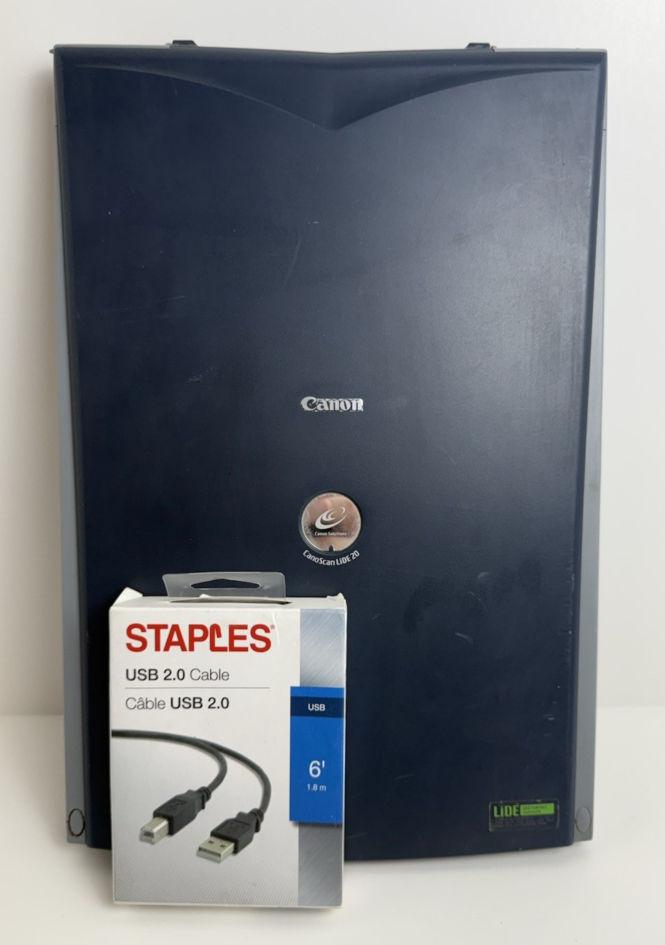 Canon CanoScan LiDE 20 F915800 USB Flatbed Scanner w/ 6ft USB Cable Untested