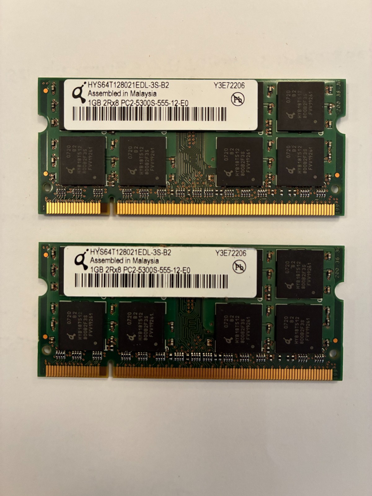 Two (2) Qimonda HYS64T128021EDL-3S-B2, 1GB 2Rx8 DDR2 laptop memory modules