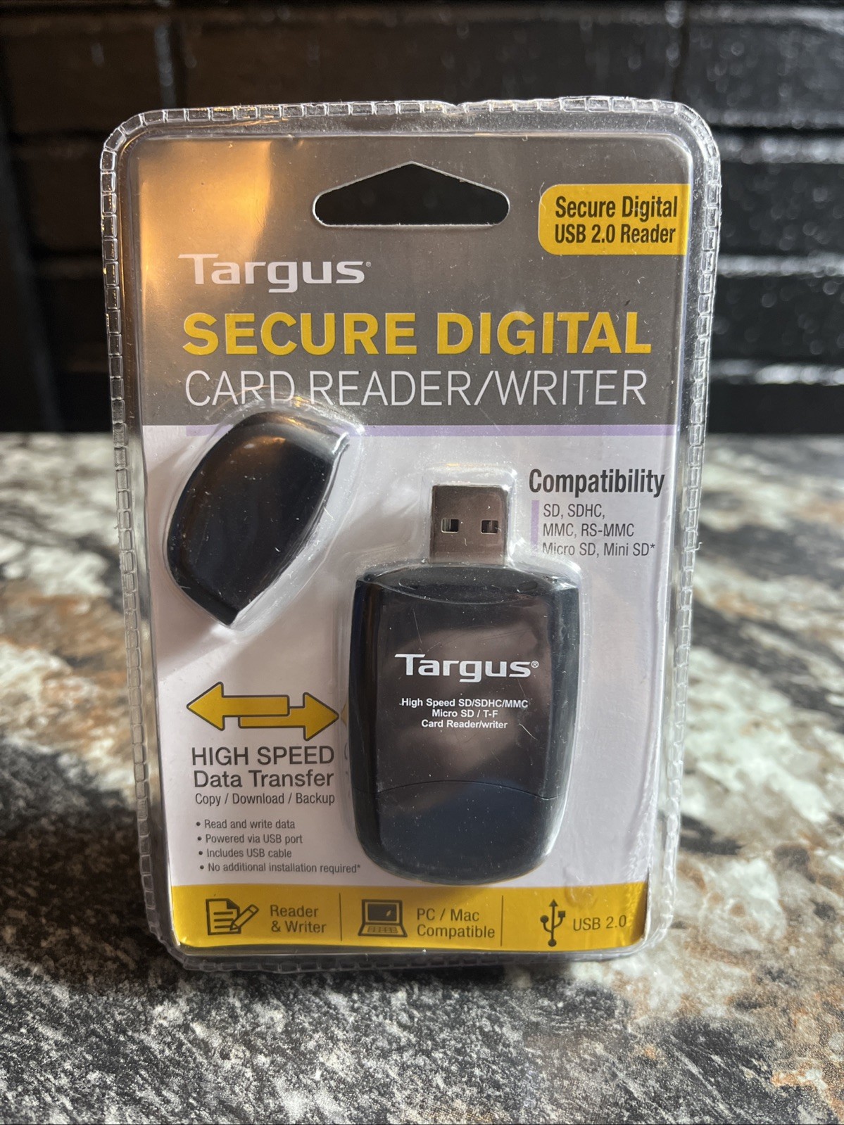 Targus Secure Digital SD Card Reader Writer USB High Speed For PC/Mac New Sealed