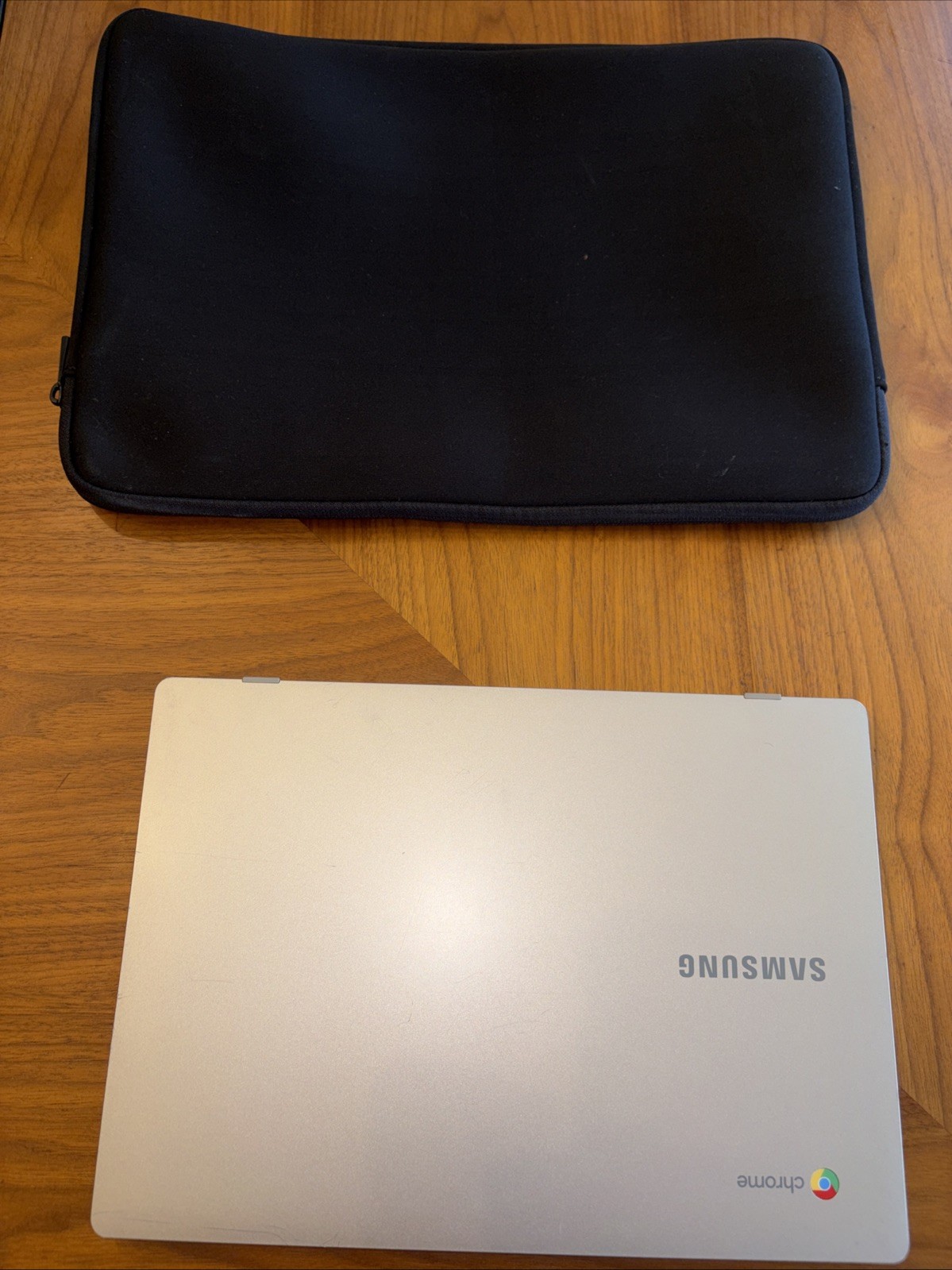 Samsung Chromebook 4 Chrome OS. works great, gently  used, protective cover