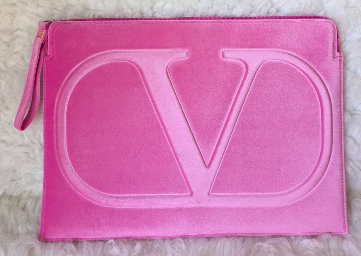 Valentino Beauty Hot Pink Velvet Laptop Sleeve Case Bag GWP New 14" x 11" Soft