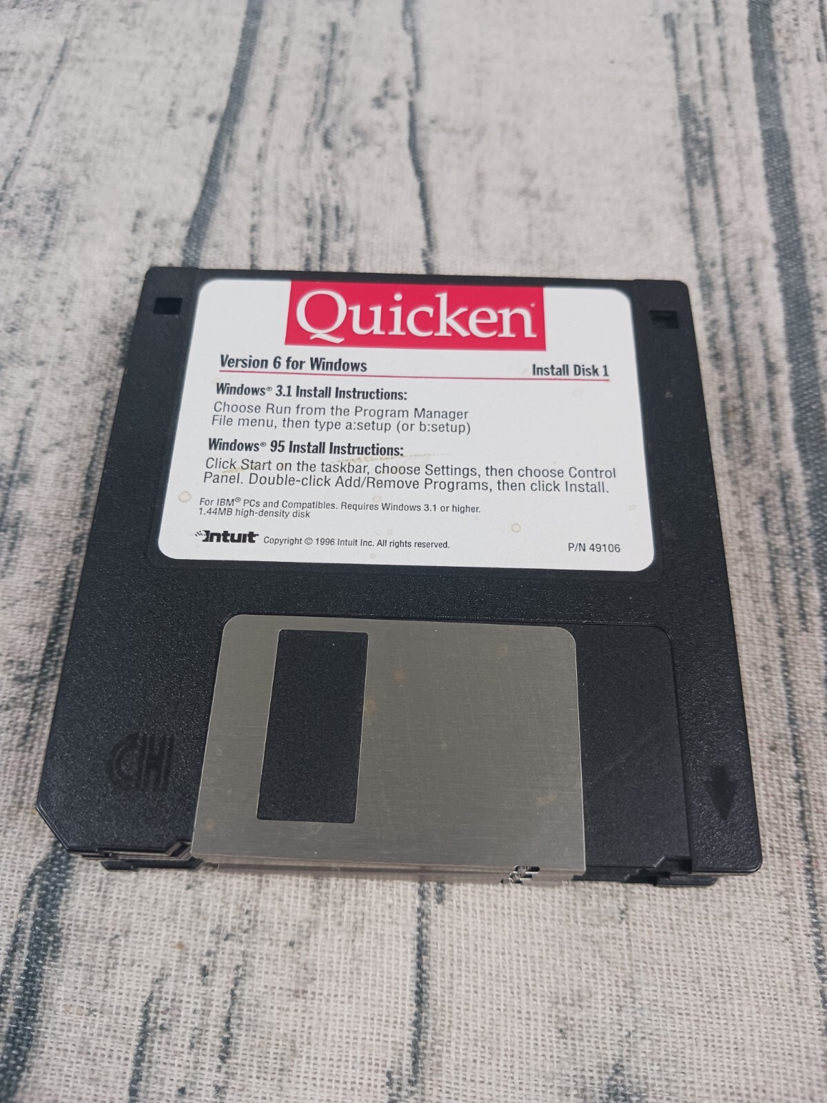 Quicken Version 6 For Windows 95 (Intuit, 1996) 3.5" Floppy - Pre-Owned 