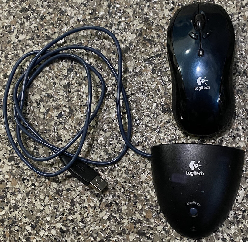 Logitech Invisible Optic Cordless Mouse & Logitech Receiver: C-BL4-MSE