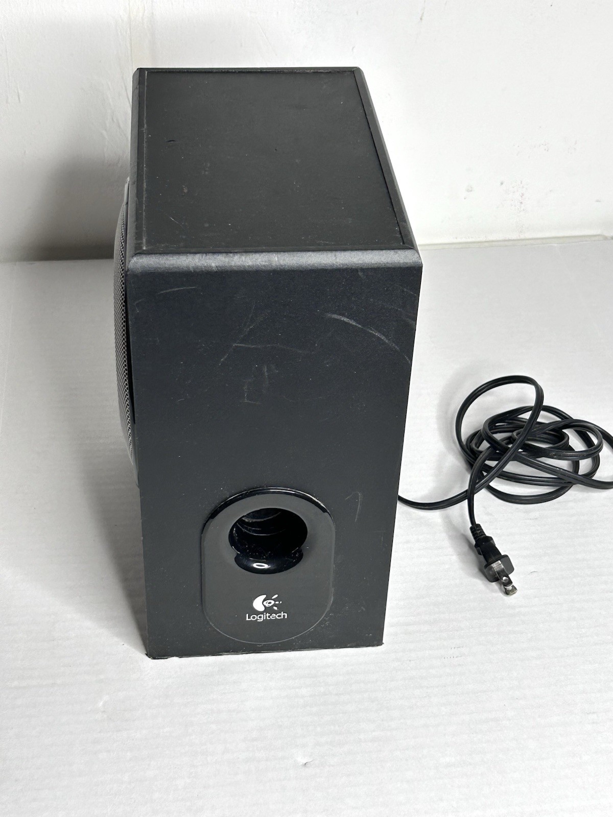 Logitech X-530 Powered Subwoofer Only Model S-0114A FOR PARTS OR REPAIR As-Is
