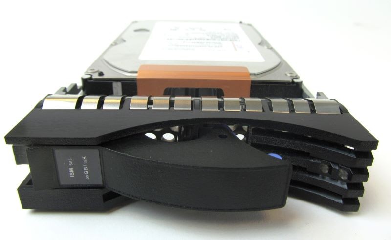 IBM 42R6691 139.5GB 15K RPM SAS 3.5" Server Hot Swap Hard Drive HDD (IBM i5)