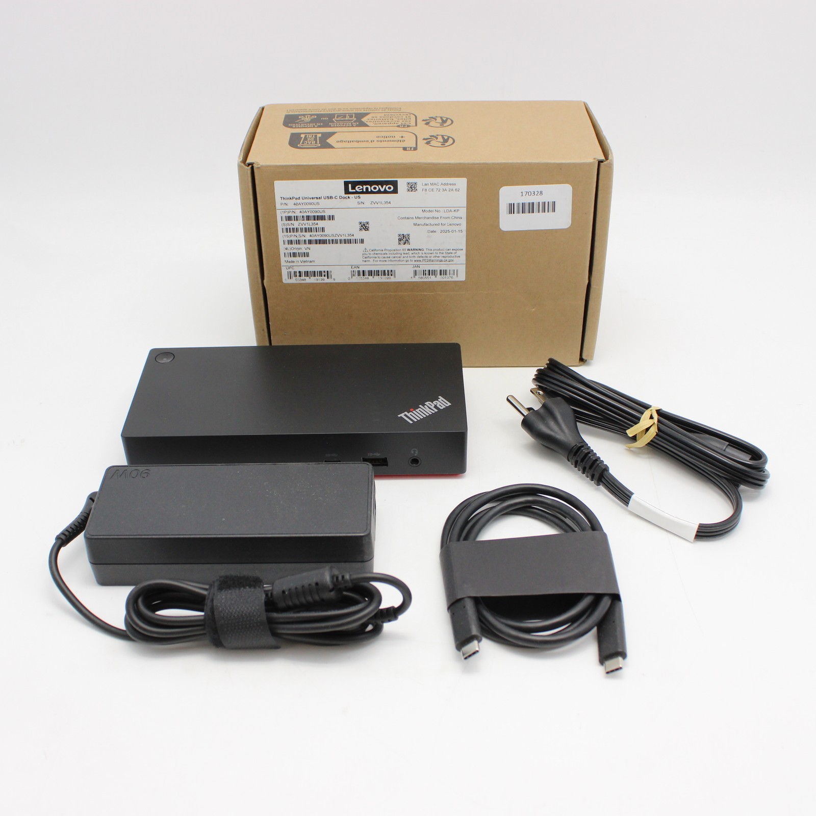 Lenovo ThinkPad Universal USB-C Dock LDA-KP w/ 90W Adapter - 40AY0090US