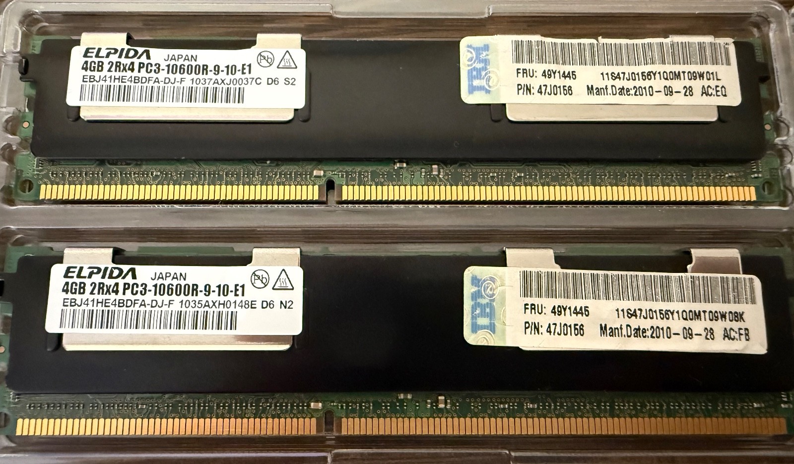 16 GB (4x 4 GB) 2Rx4 PC3-10600R-9-10-E1 RAM