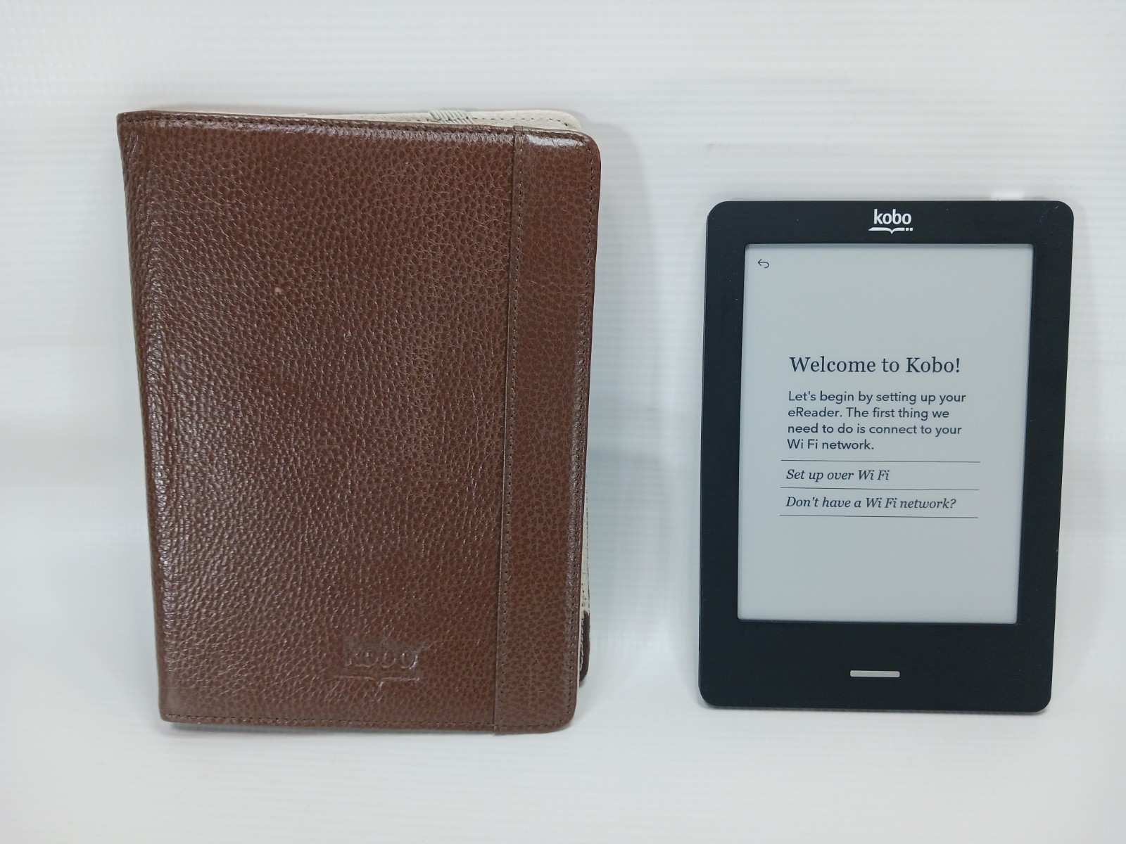 White/Blue Kobo Touch 2GB 6-inch eReader N905B, Tested, Works