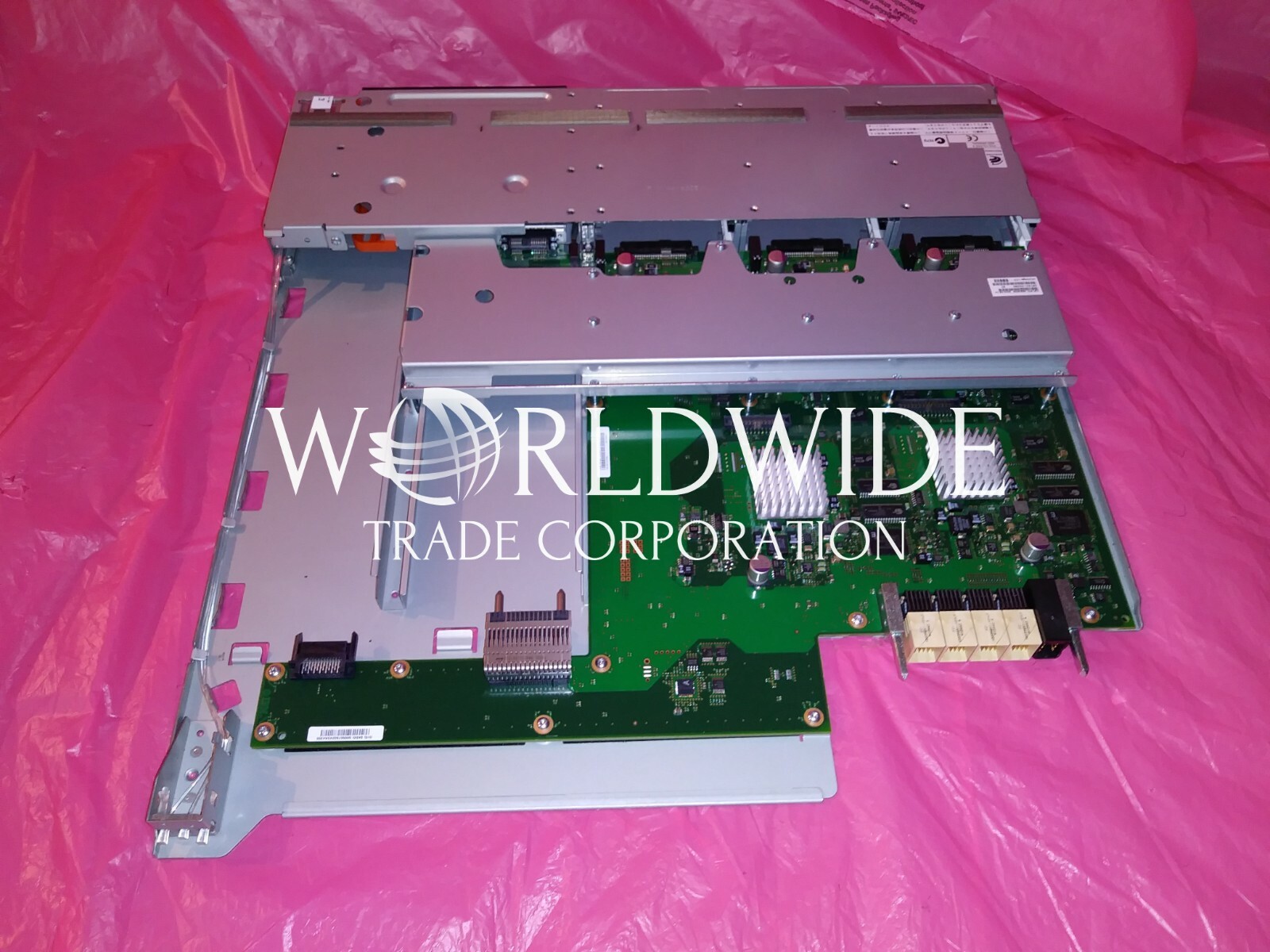 IBM 00E7753 6x SAS SFF-1 Disk + Media Backplane