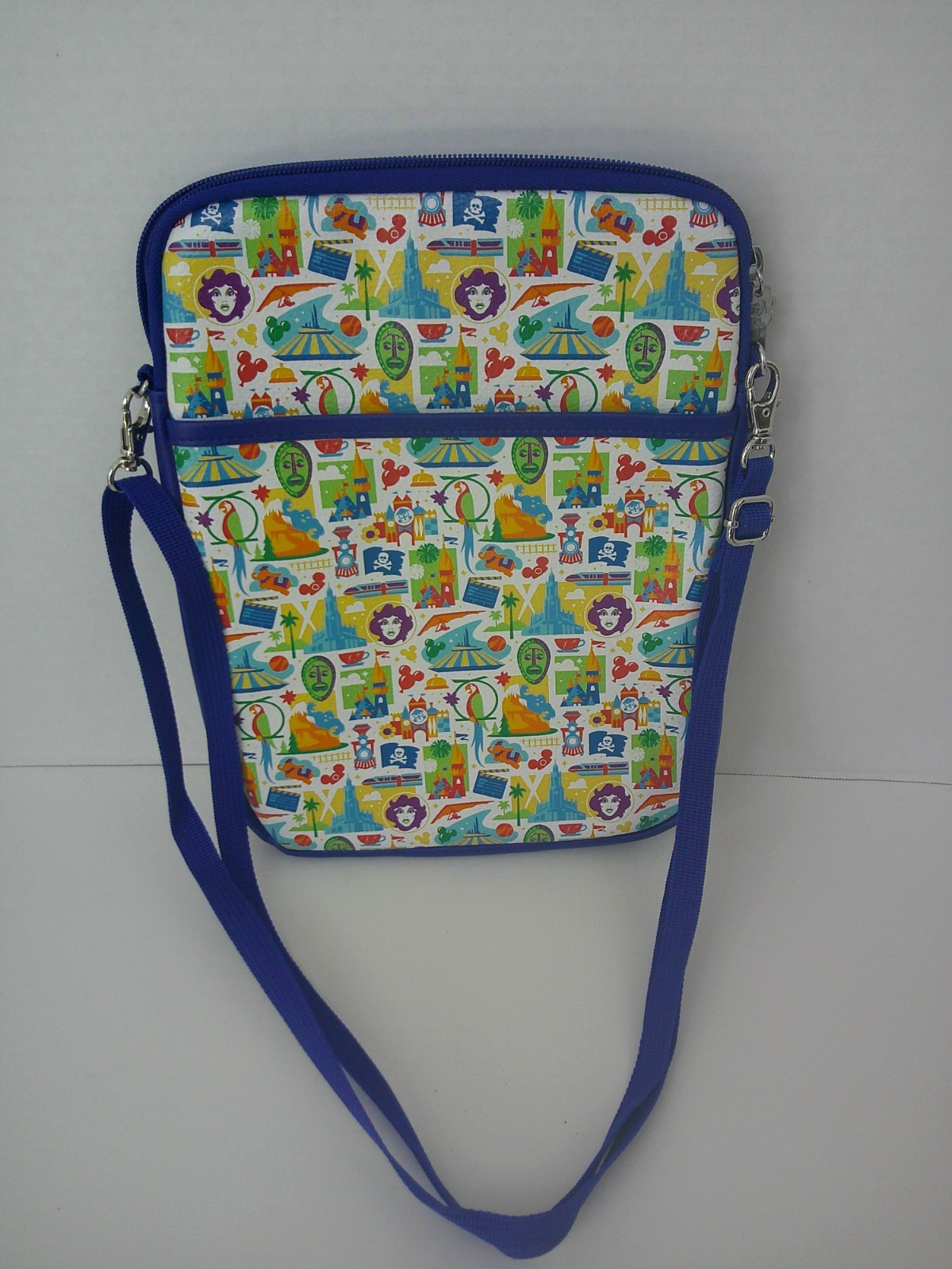 Walt Disney World Disney Parks iPad Tablet Bag Case DTech Adjustable Strap Purse