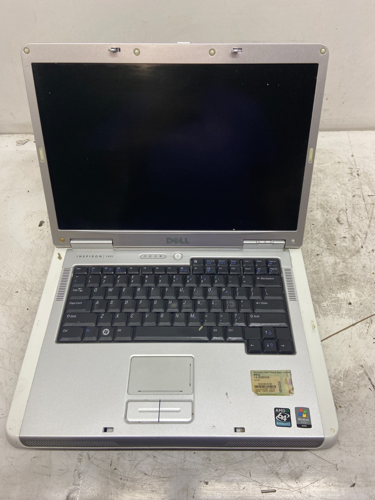 Dell Inspiron 1501 AMD Athlon 64x TK-53 2 GB NO HDD