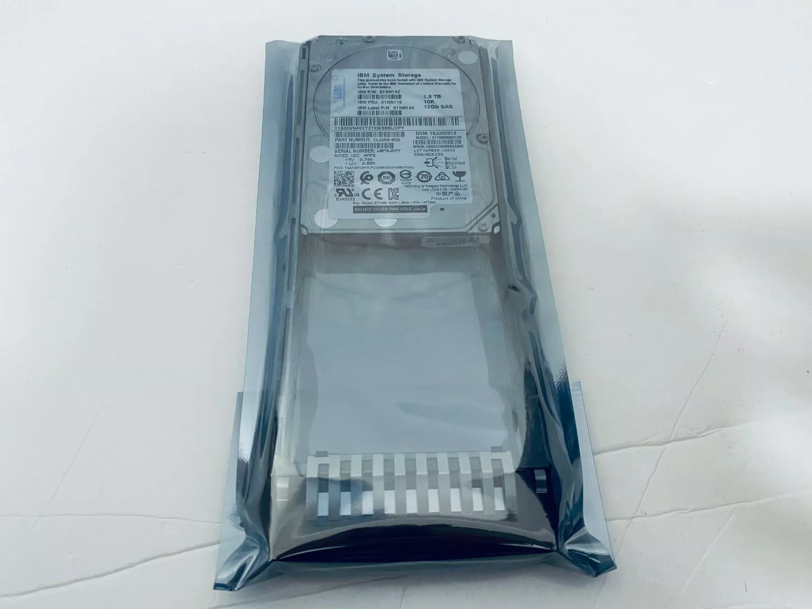 NEW IBM / Lenovo 01NN116 01NN142 01NN144 1.8TB 10K 2.5" SAS 12G HARD DRIVE