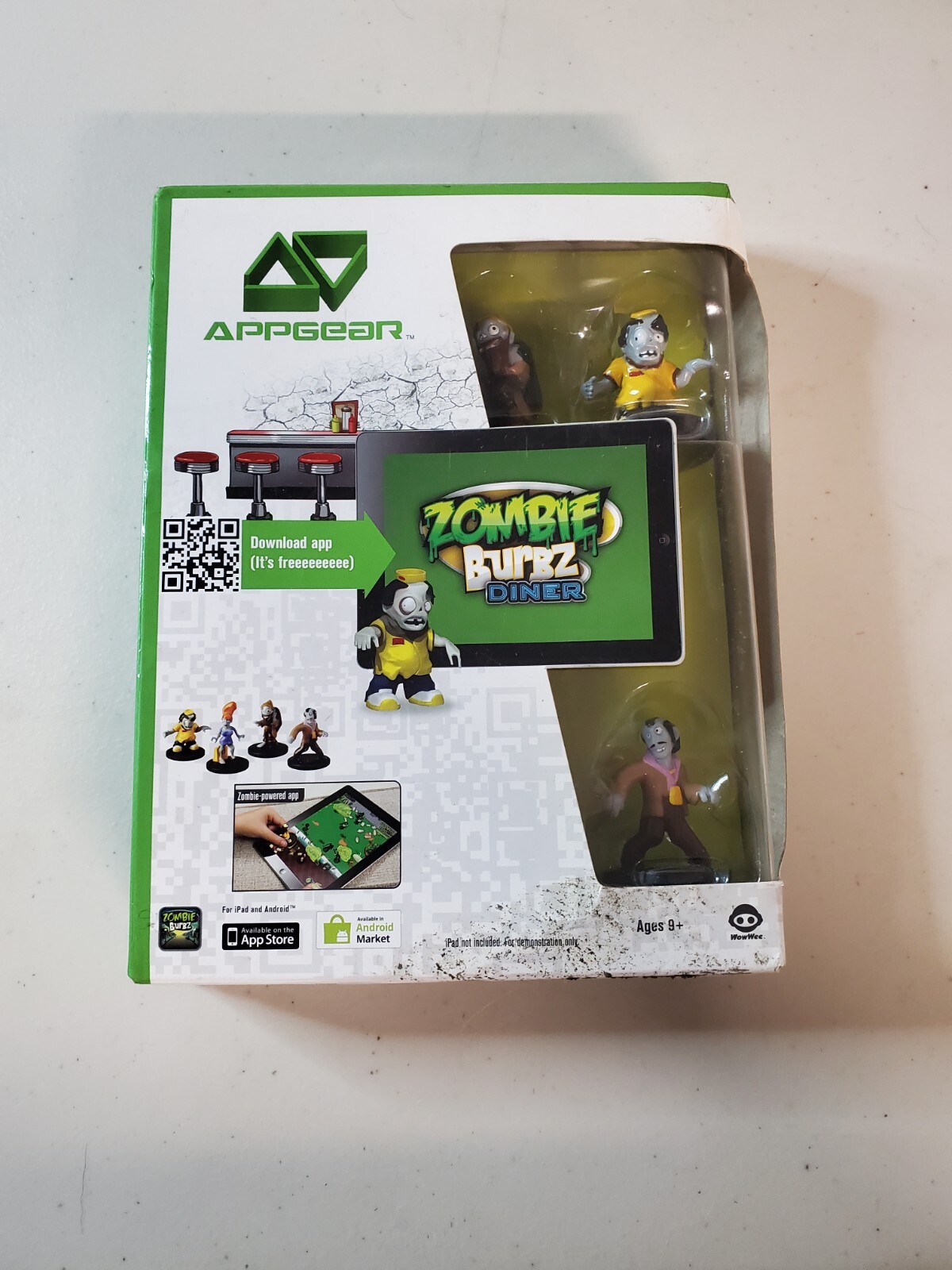 NEW 2011 APPGEAR Zombie Burbz Diner Amplified Reality Game iOS iPad Android
