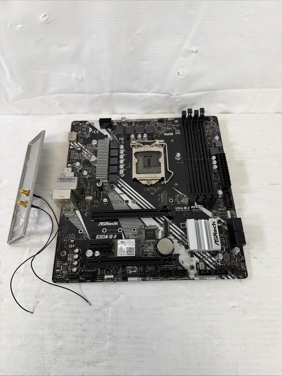 AsRock B365M IB-R LGA 1151 microATX Intel DDR4 Gaming w/ IO Shield Parts Only