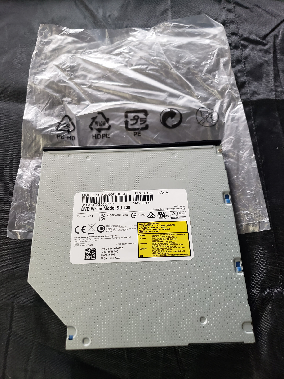 Brand New TOSHIBA SAMSUNG Storage Tech. Laptop DVD Burner Drive SU-208 0NNKJX